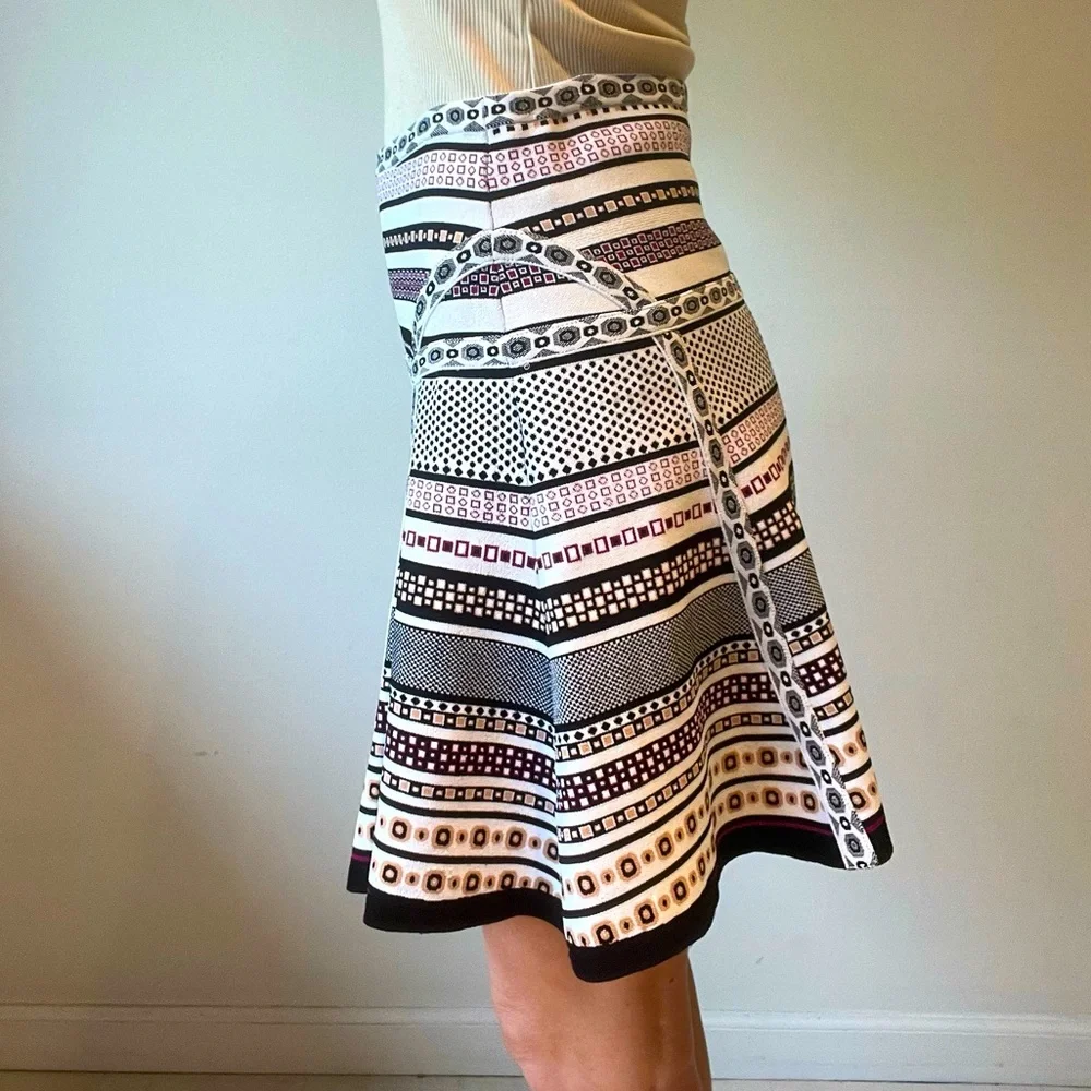 Diane Von Furstenberg Knit Skirt - Picture 3 of 4